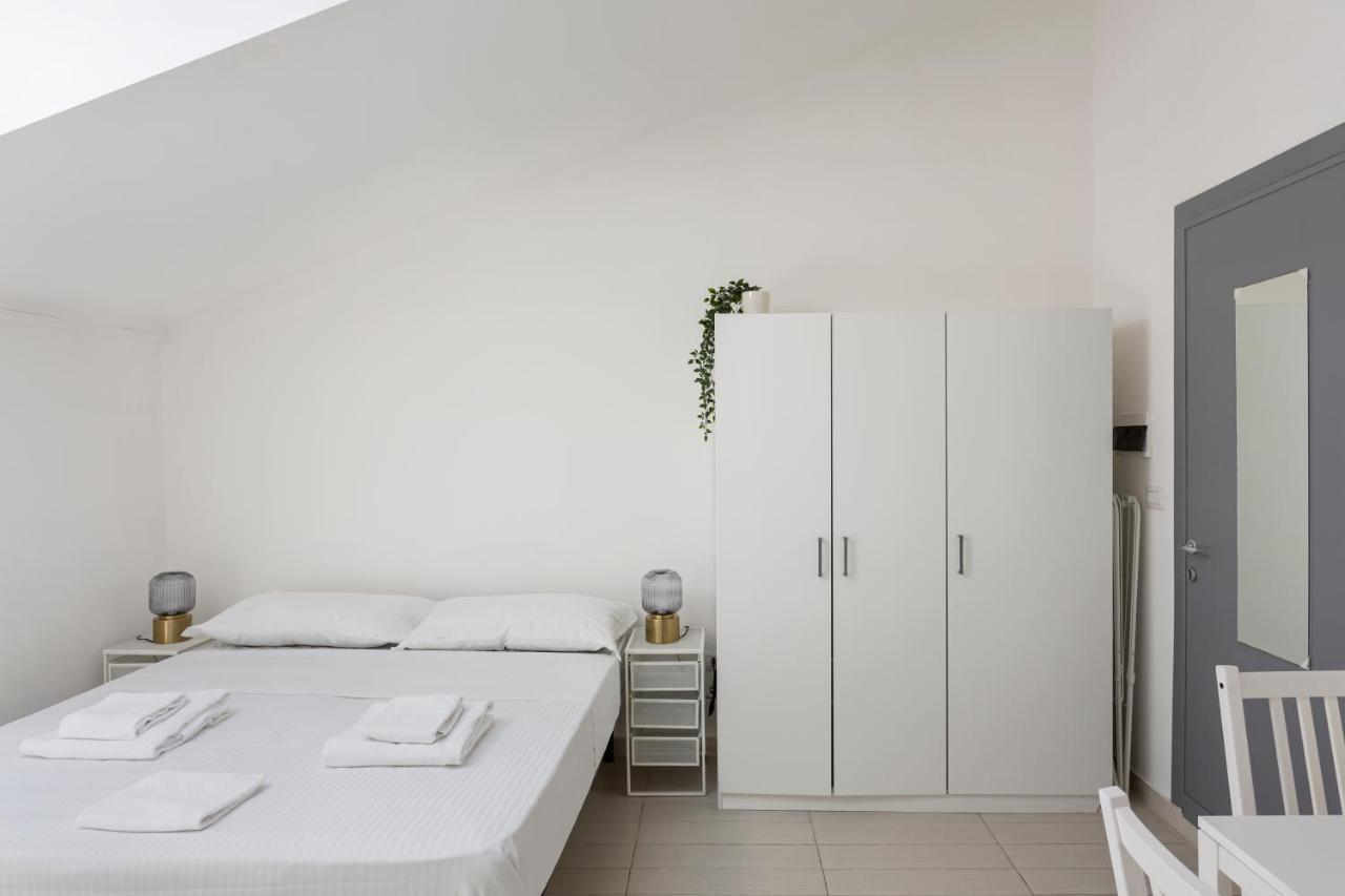Studio Apt - Duomo 6 Milan Exterior photo